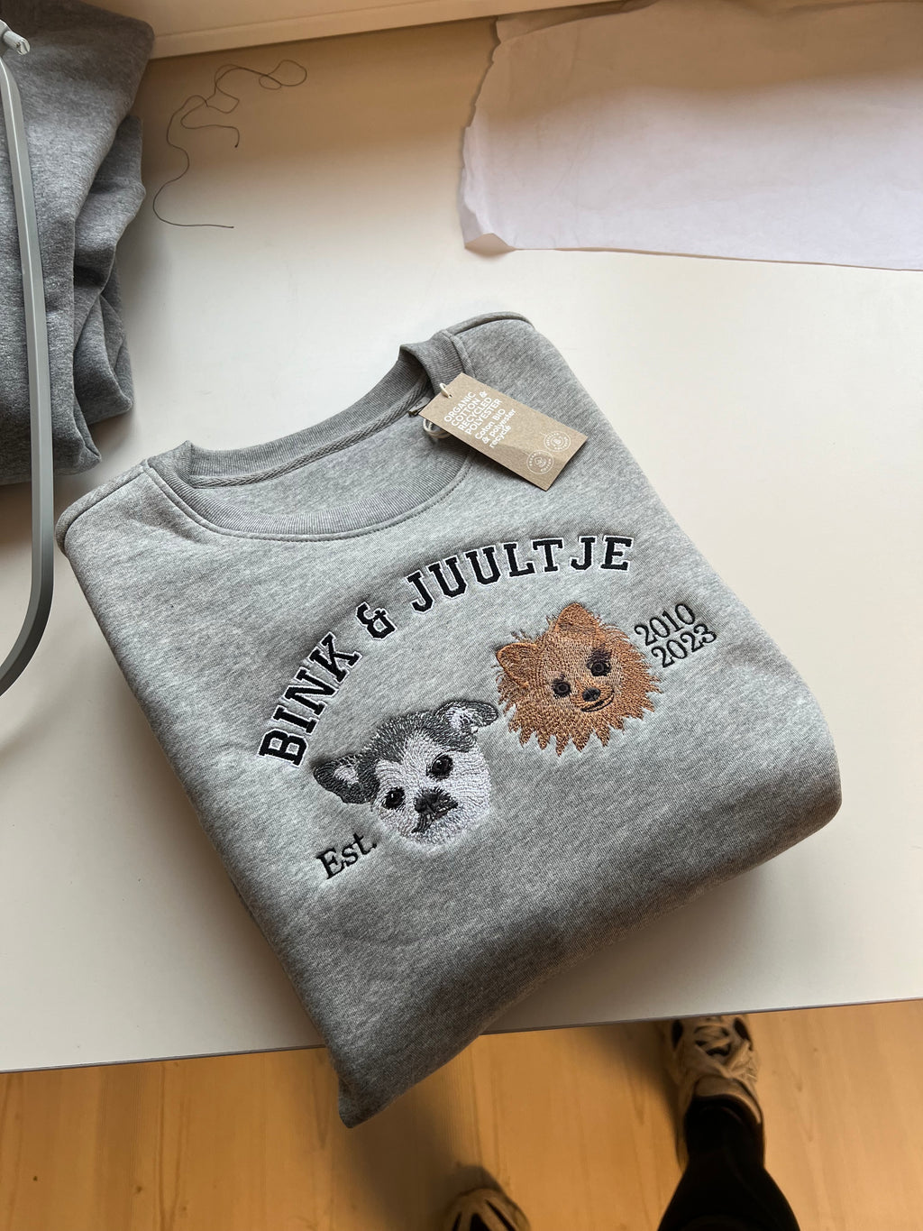 SWEATER MET TWEE HUISDIEREN BORDURING - Mijn Huisdier Cadeau